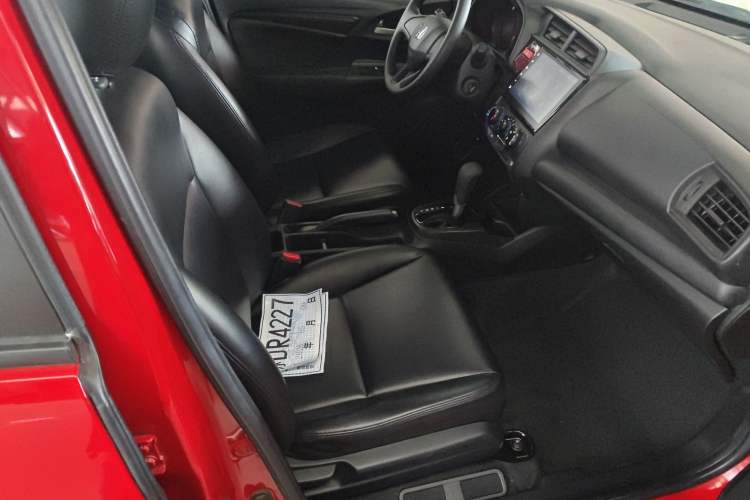 Used Honda Fit 2016 1.5L LX CVT Comfort Model Right Front Seat