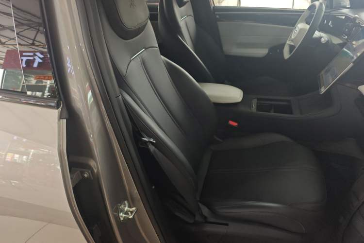 Used Geely Galaxy L7 2023 1.5T 55km AIR Right Front Seat