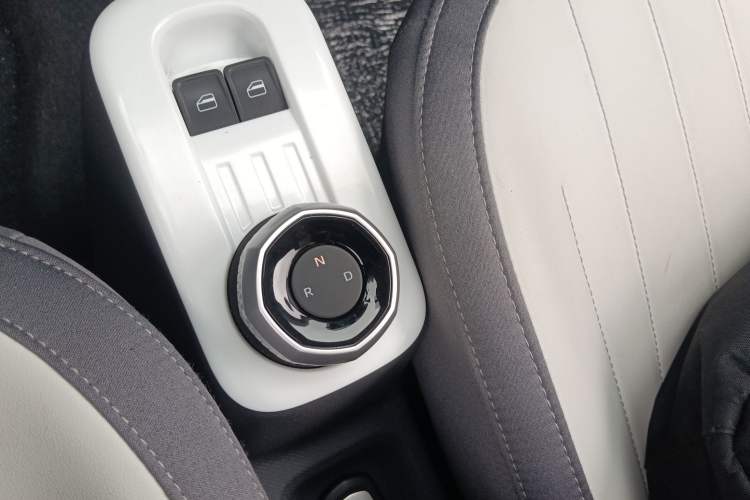 Used Geely Galaxy Panda 2025 210km Panda Kart Gear Lever