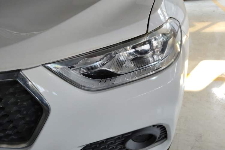 Used Haval H2 2017 Blue Label 1.5T Manual Two-Wheel Drive Elite Model
