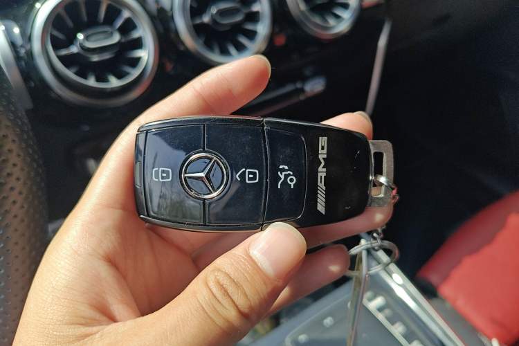 Used Mercedes-Benz GLB AMG 2021-Year Restyled AMG GLB 35 4MATIC Vehicle Key
