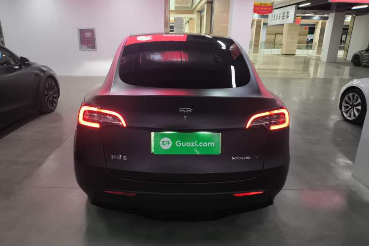 Used Tesla Model Y 2022 Rear-Wheel-Drive Version