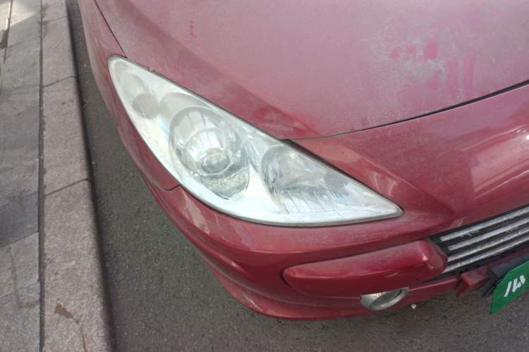 Used Peugeot 307 2010 Hatchback 1.6L Manual Comfort Edition Right Front Headlight