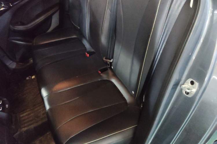 Used Roewe i5 2021 Revised Version 1.5L CVT Diamond Edition