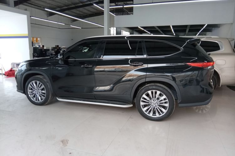 Used Toyota Highlander 2024 2.5L Smart Electric Hybrid Dual-Engine Four-Wheel Drive Prestige Version – 7 Seats