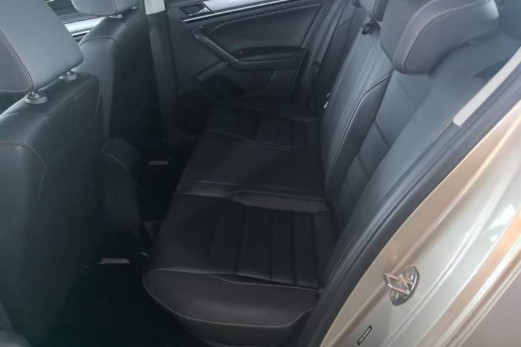 Used Volkswagen Bora 2017 1.6L Automatic Comfort Model

