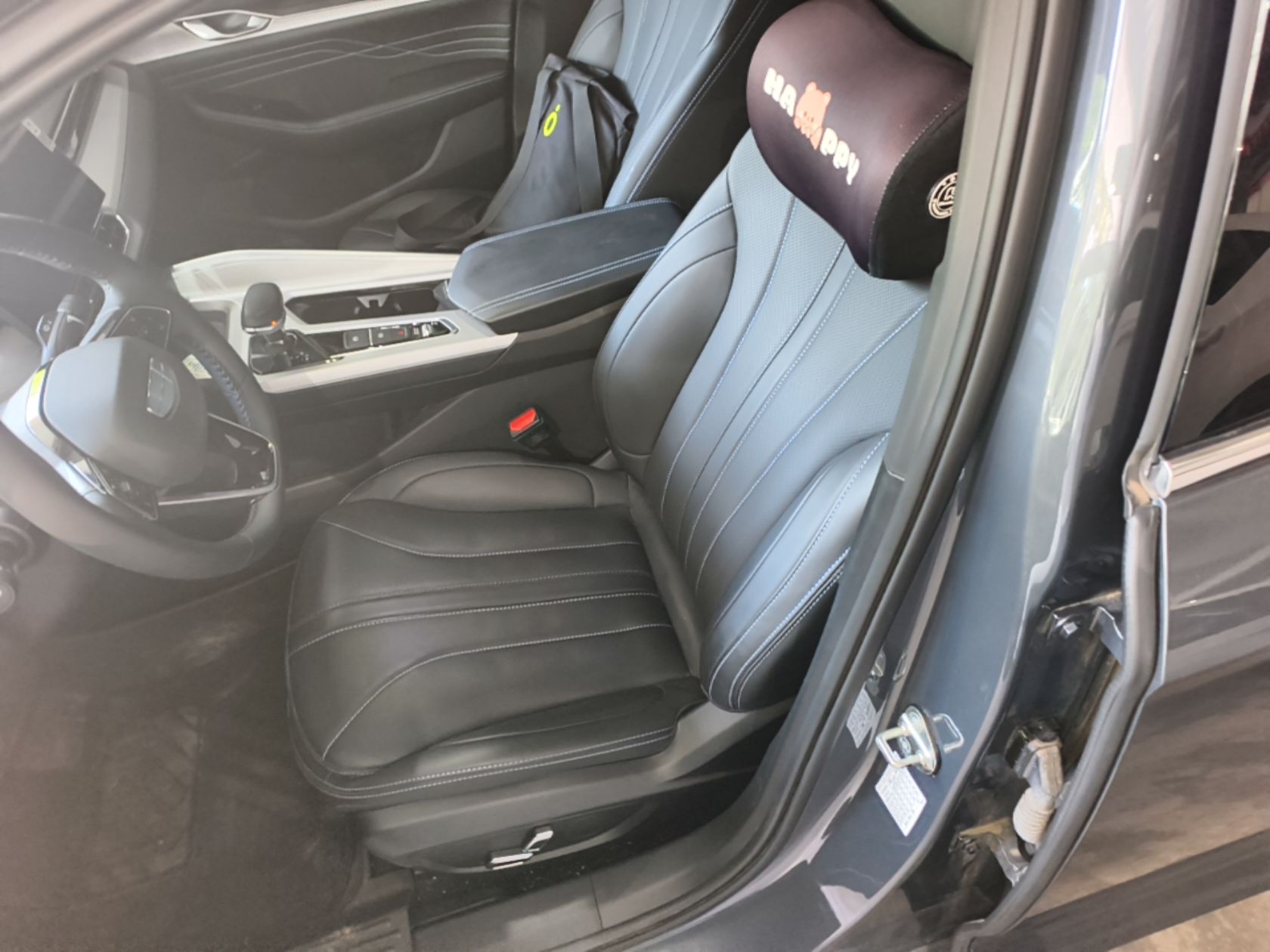 Geely Auto Preface 2025 Dongfang Yao 1.5TD Fuyao Edition — снимка 17
