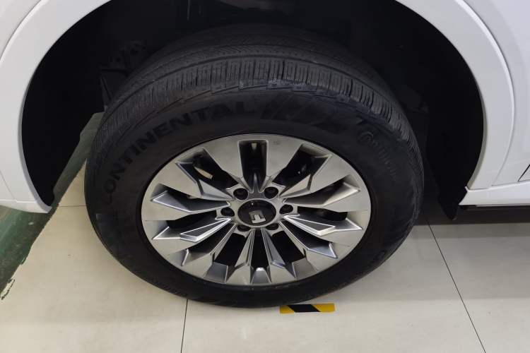 Used Tank 500 New Energy 2026 Model—Hi4-T Smart Enjoyment Version Left Front Wheel Hub