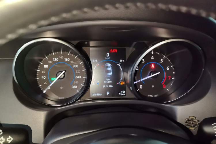 Used Jaguar XE 2017 2.0T 200 PS R-Sport