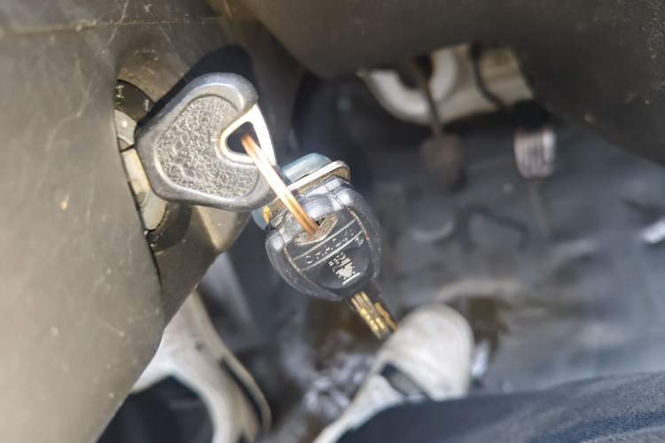 Used Wuling Zhiguang 2013 1.0L Practical Version