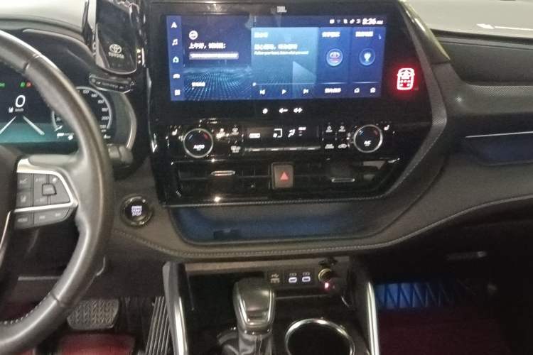 Used Toyota Crown Kluger 2022 2.0T Four-Wheel Drive Prestige Edition
