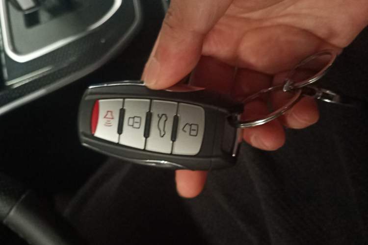 Used Haval M6 2023 PLUS 1.5T DCT Luxury Smart Connectivity Model Interior 1