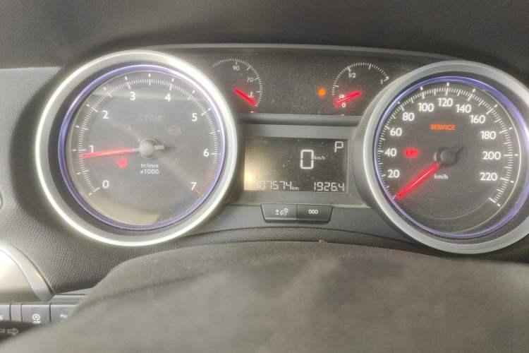 Used Peugeot 408 2016 1.6T Automatic Luxury Edition Odometer Close Up