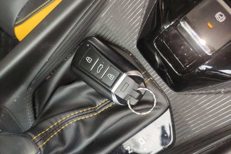 Used Dongfeng Aeolus Yixuan 2023 Mach Edition 1.5T Automatic Dream-Chasing Rider Version