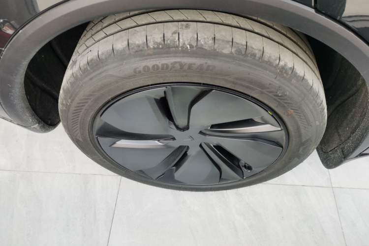 Used Tesla Model Y 2026 Rear-Drive Model
