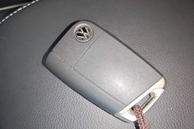 Used Volkswagen Tiguan L 2022 330TSI Automatic Two-Wheel Drive R-Line Enhanced Edition Interior 1