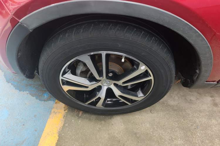 Used JMC Yusheng S330 2016 1.5L GTDi Automatic Two-Wheel Drive Prestige Edition
