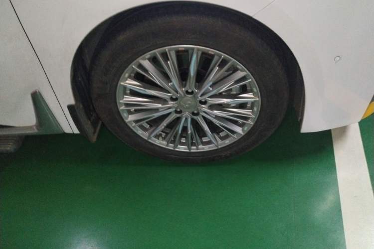 Used Hycan V09 2023 Luxury Edition 620
