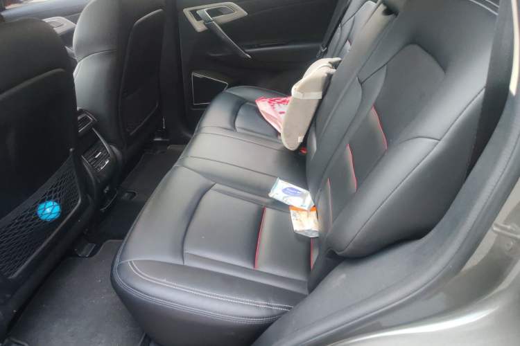 Used Geely Auto Emgrand X7 Sport 2020 1.8TD DCT Two-Wheel Drive Smart Connect 4G-Enabled Version