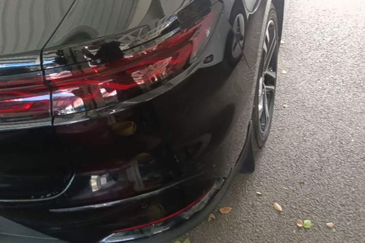 Used BYD Han 2023 EV Champion Edition 605KM Front-Drive Premium Model
