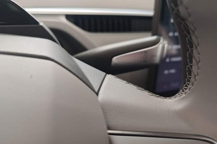 Used XPeng MONA M03 2025 600 with Ultra-Long Range Max Gear Lever