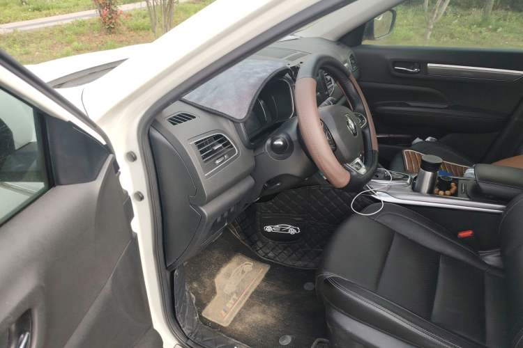 Used Renault Koleos 2017 2.0L Two-Wheel Drive Luxury Edition
