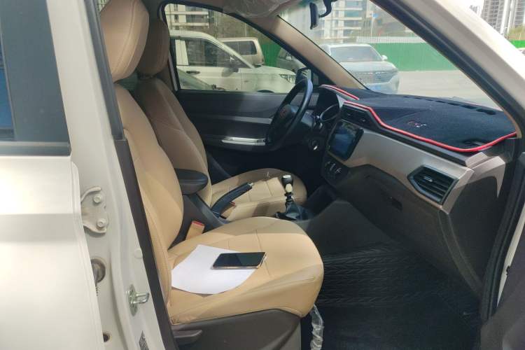 Used Wuling Hongguang 2021 1.5L Facelifted S Comfort Version with Electric Power Steering LAR
