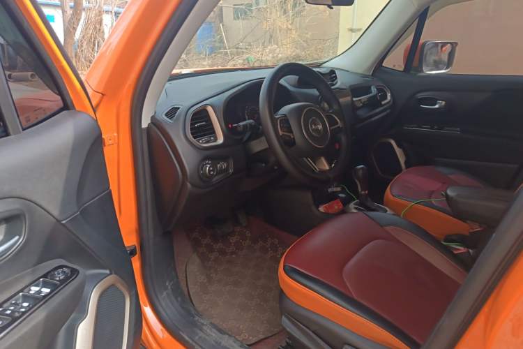 Used Jeep Renegade 2016 1.4T Automatic High-Energy Version
