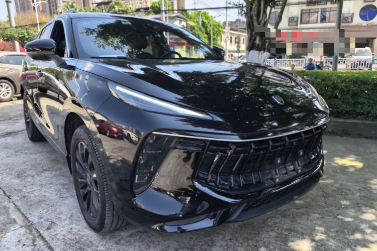 Used FORTHING T5 EVO 2021 1.5TD DCT Starry Edition Front Right 45 Deg