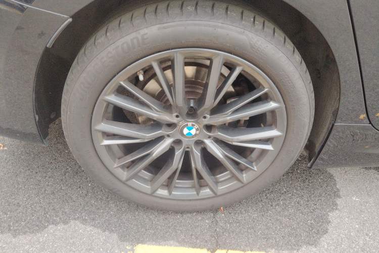 Used BMW 3 Series 2022 Restyled 325Li M Sport Night Edition Package
