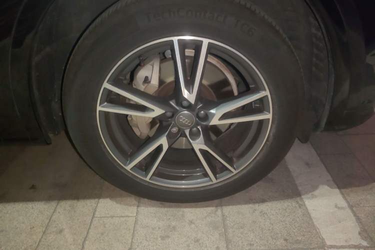 Used Audi Q5L 2020 40 TFSI Prestige Fashion Edition Right Front Wheel Hub