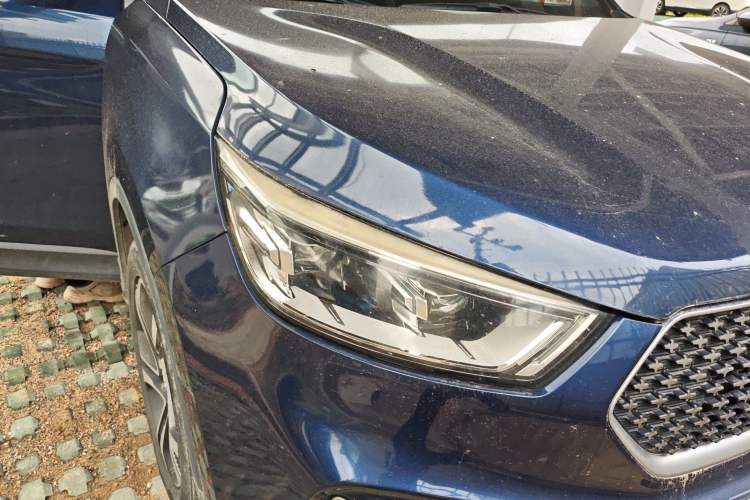 Used CHANGAN OSHAN COS1 2018 1.5T Automatic Smart 7-Seater Right Front Headlight