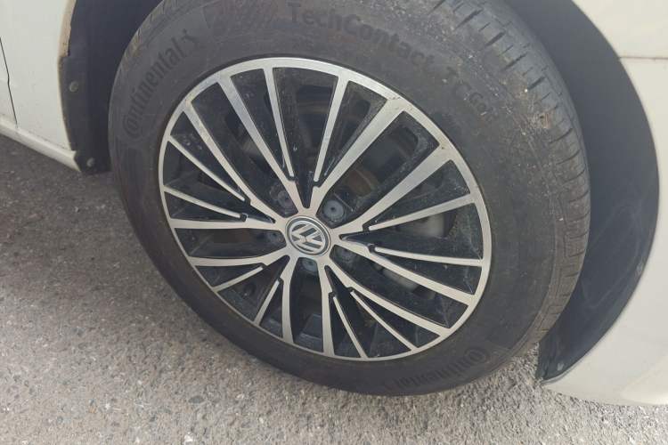 Used Volkswagen Touran 2016 Volkswagen Touran L 280TSI DSG Luxury Edition