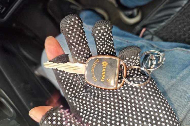 Used BAIC Weiwang 306 2013 1.2L Value Edition Basic 7-Seater A12 China IV Standard
