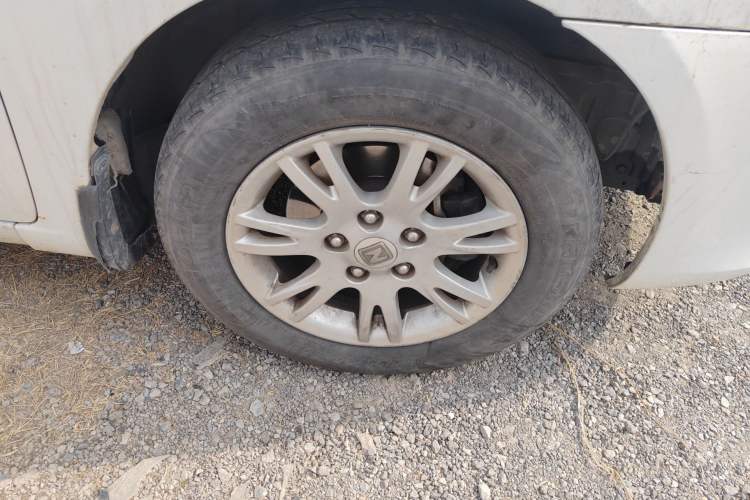 Used Zotye Z300 2014 1.5L Value Edition Manual Elite Model
