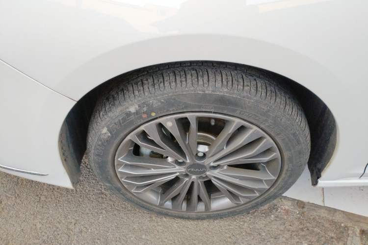 Used Dongfeng Aeolus Yixuan MAX 2021 1.5T Super-Powered Dad Edition