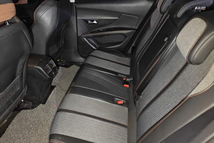 Used Peugeot 4008 2017 350THP Elite Edition Left Rear Seat