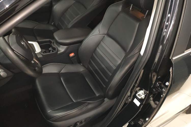 Used Toyota Wildlander 2021 2.0L CVT Two-Wheel Drive Luxury Edition