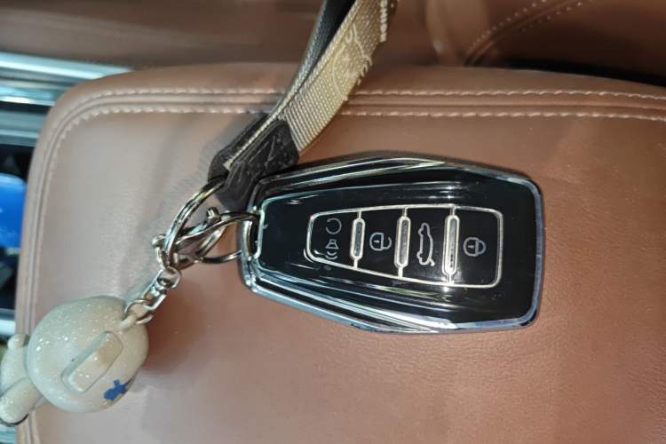 Used Geely Auto Vision X6 2021 PRO 1.4T Automatic Prestige Model