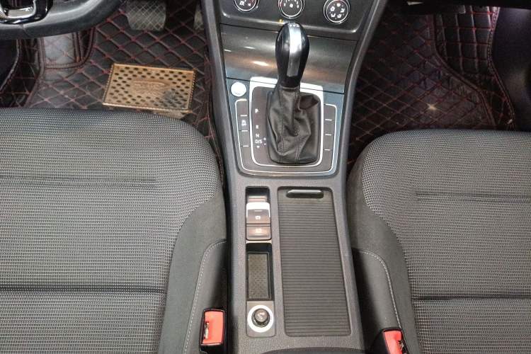 Used Volkswagen Golf 2020 Zhiai Edition 280TSI DSG Comfort Model