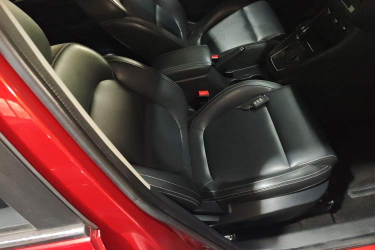 Used MG ZS 2018 1.5L Automatic Elite Edition China V Standard
