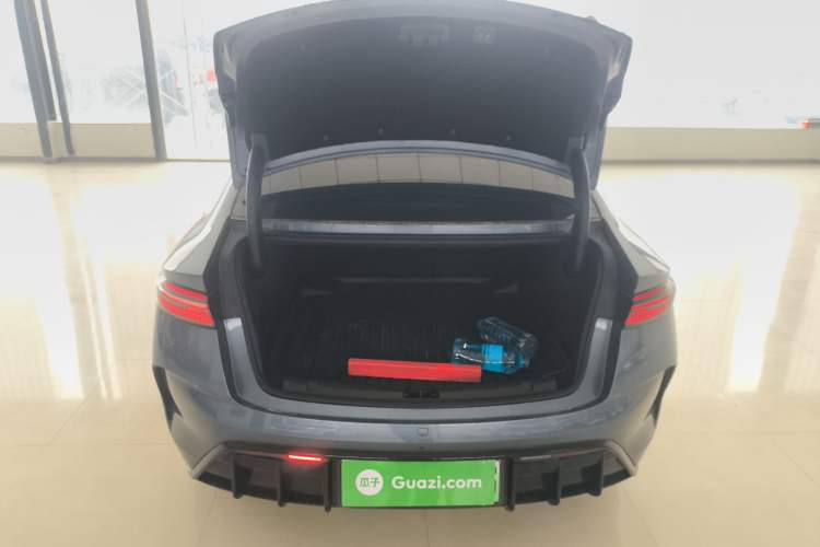 Used BYD Seal 2022 650 km All-Wheel-Drive Performance Version
