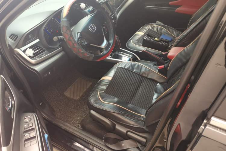 Used Honda Crider 2013 1.8L automatic luxury edition
