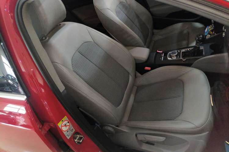 Used Audi A3 2018 30th Anniversary Edition Sportback 35 TFSI Fashion Model
