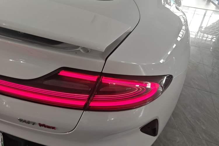 Used Xiaomi Auto SU7 2024 Four-Wheel Drive Ultra-Long Range Advanced Intelligent Driving Max Edition
