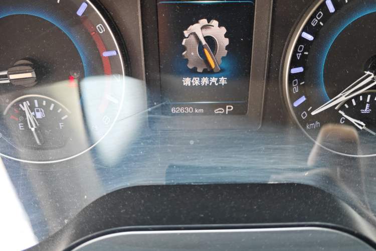 Used Haval H2 2018 Chuanxiang Edition 1.5T Dual-Clutch Two-Wheel Drive Fashion Model China V Standard Odometer Close Up