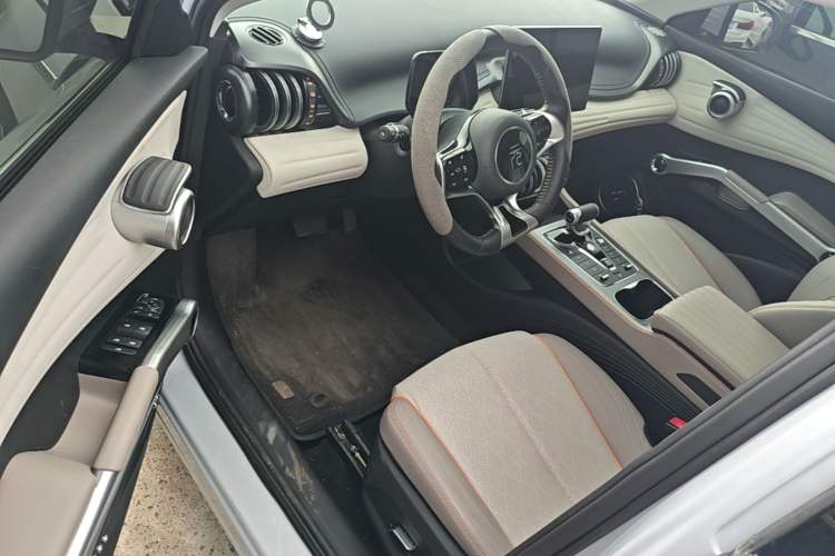 Used BYD Yuan PLUS 2024 Honor Edition 510KM Beyond Model