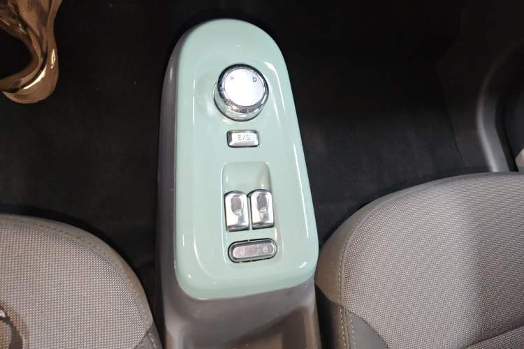 Used CHANGAN NEVO Lumin 2022 210km Sweet Edition
