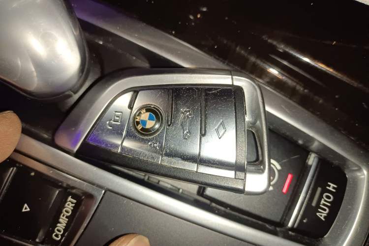 Used BMW 5 Series 2017 525Li Luxury Design Package