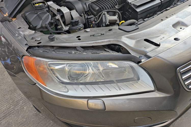 Used Volvo S80L 2014 2.0T T5 Intelligent Luxury Edition